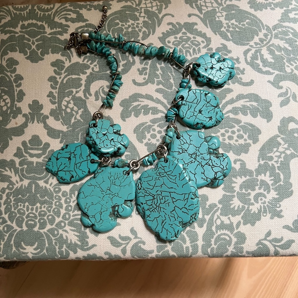 Turquoise Howlite Stone Bib Necklace